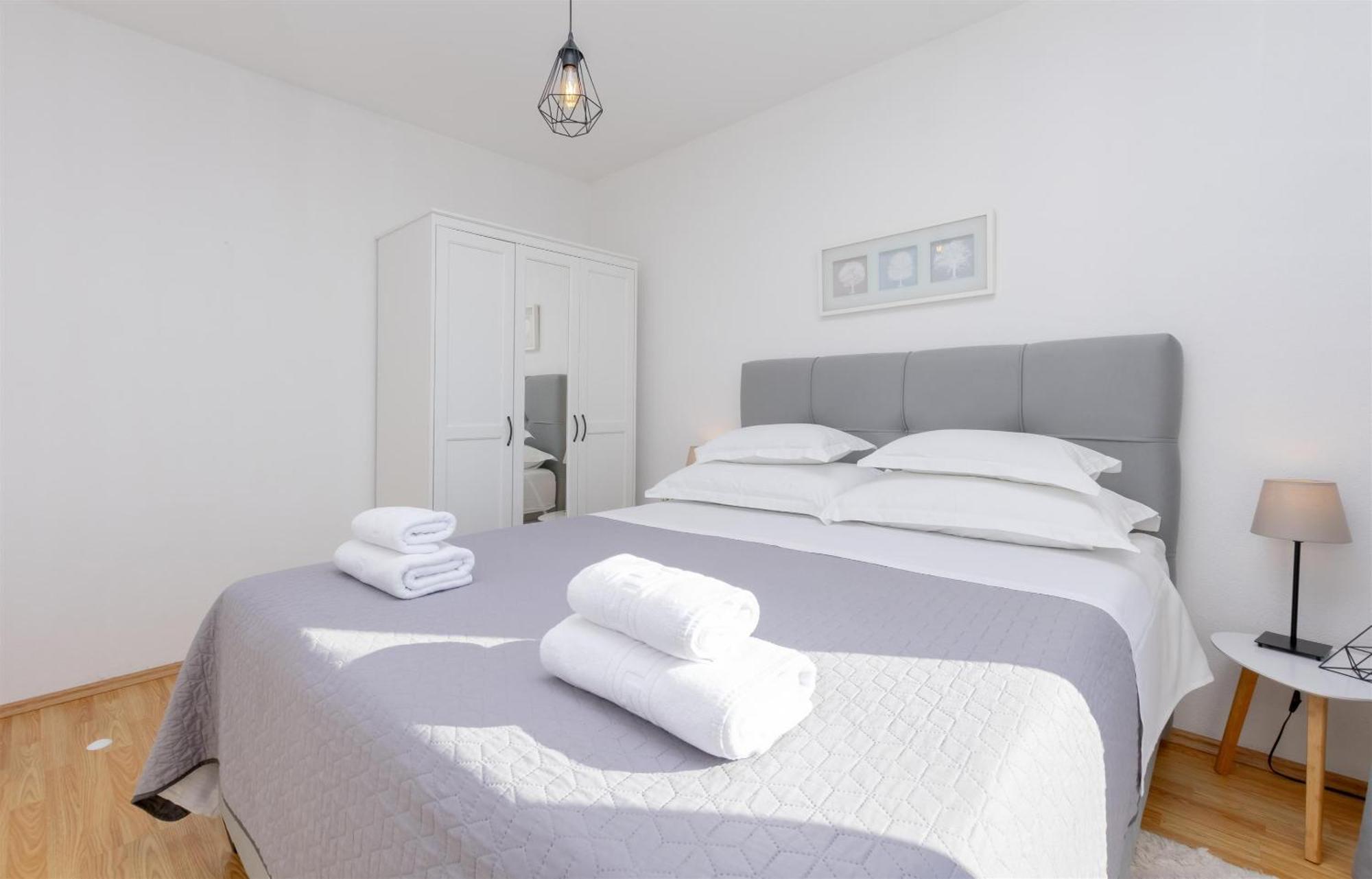 Apartments Marijo 巴什卡沃达 外观 照片